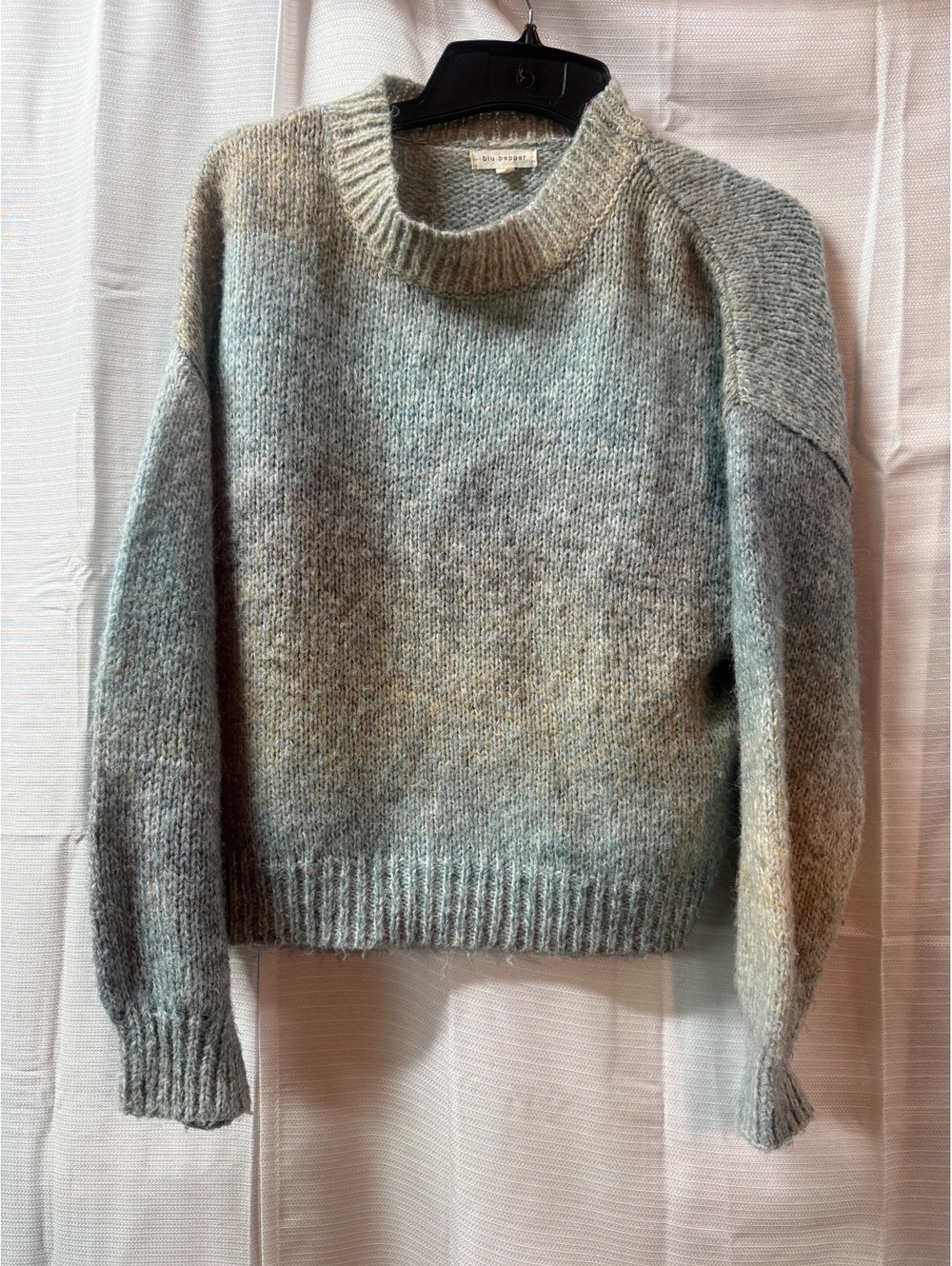 blu pepper Women's Light Blue and Beige Knit Pullover Sweater Large